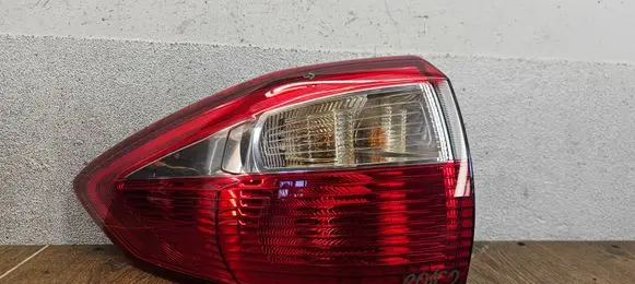 Ford C-MAX II Rear/tail lights 89079513 AM5113405BF