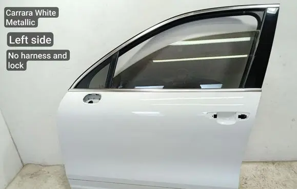 Porsche Cayenne (92A) Front door