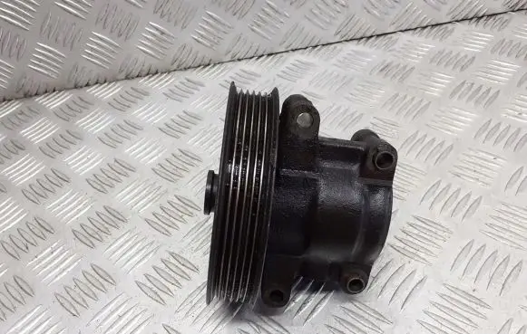 Ford Mondeo Mk III Power steering pump 1S7Q-3A733-AA