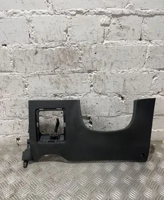 KIA Sportage Dashboard lower bottom trim panel 84750F1000WK