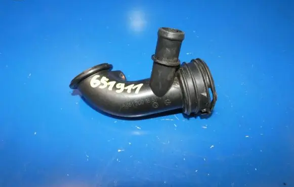 Mercedes-Benz E W212 Engine coolant pipe/hose A6512001651