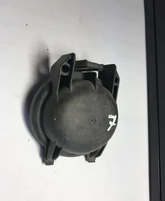 Headlight/headlamp dust cover