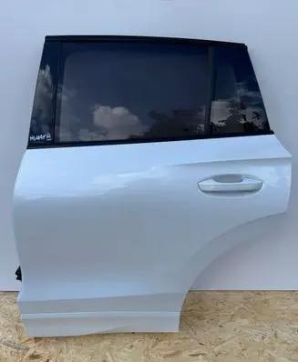 Volkswagen Golf III Rear door 