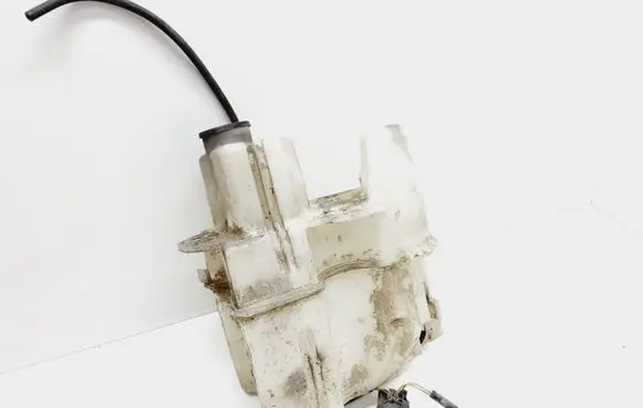 Volvo S80 Windshield washer fluid reservoir/tank 9178881