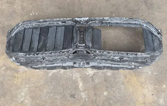 BMW 3 G20 G21 Front grill 18715610