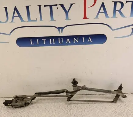 Honda CR-V Front wiper linkage and motor WM07C