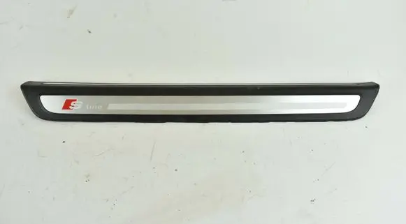 Audi Q5 SQ5 Front sill trim cover 8R0853374F