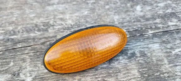 Nissan Micra Front fender indicator light 26160-6F600