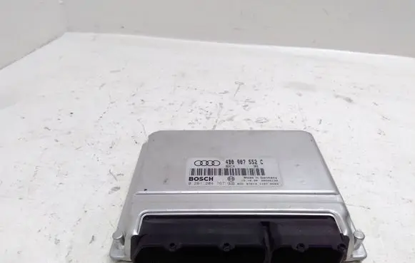 Audi A6 S6 C5 4B Engine control unit/module 4B0907552C 0261204767