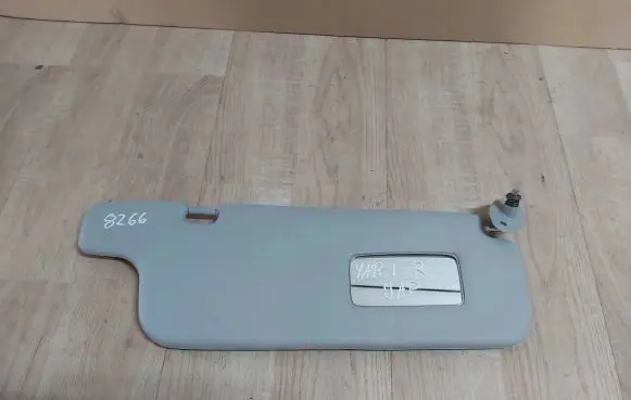 Toyota Yaris Sun visor