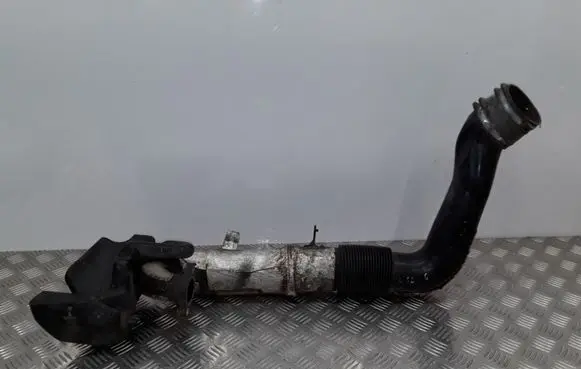 Volvo C30 Intercooler hose/pipe 3M519A673H