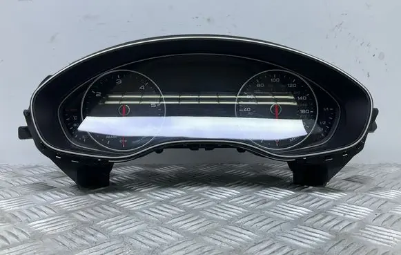 Audi A7 S7 4G Speedometer (instrument cluster) 4G8920987R