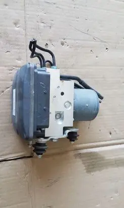 Audi A8 S8 D4 4H ABS Pump 4H0907379D