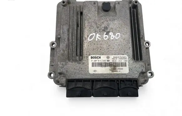 Renault Laguna III Engine control unit/module ECU 8200726880 0281014646