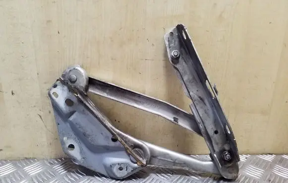 Volvo S70 V70 V70 XC Engine bonnet/hood hinges