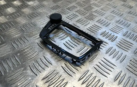 Volvo XC90 Center console decorative trim 31366852