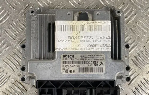Peugeot 308 SW Engine control unit/module 9664834180 9665248580 0261S04374