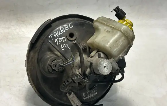 Volkswagen Touareg I Brake booster 7L6612101 03786926014 405304182