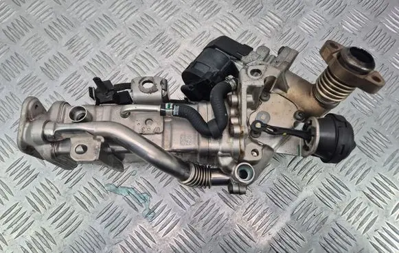 BMW 3 F30 F35 F31 EGR valve cooler 7822350 7810871