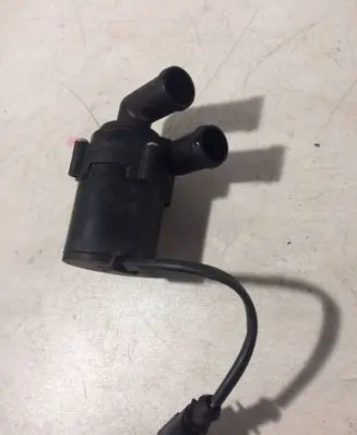Porsche Cayenne (9PA) Electric auxiliary coolant/water pump 7L0965561H 12402022502