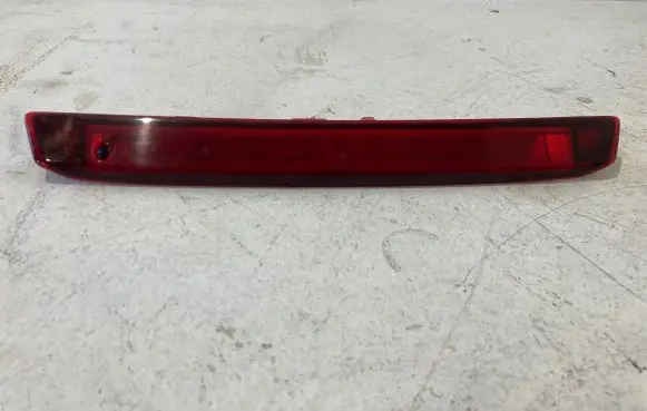 Ford Mondeo MK IV Third/center stoplight BS7113A601BD 89092051A