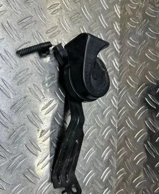 Peugeot 208 II Horn signal 9827213580 6033FB5020 01219A1