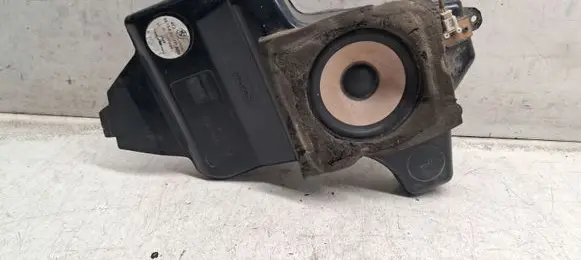 BMW 5 E39 Subwoofer speaker 65138360777