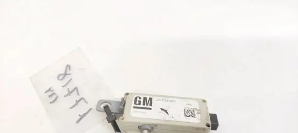 Cadillac CTS Antenna control unit 25723895