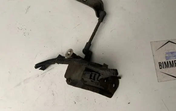 Audi A7 S7 4G Rear air suspension level height sensor 
