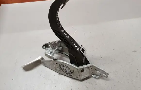 Clutch pedal