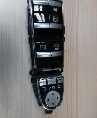 Mercedes-Benz S W221 Electric window control switch A2168202410 AT022