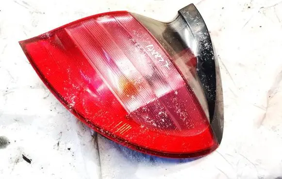 Mercedes-Benz C W203 Rear/tail lights 15163100