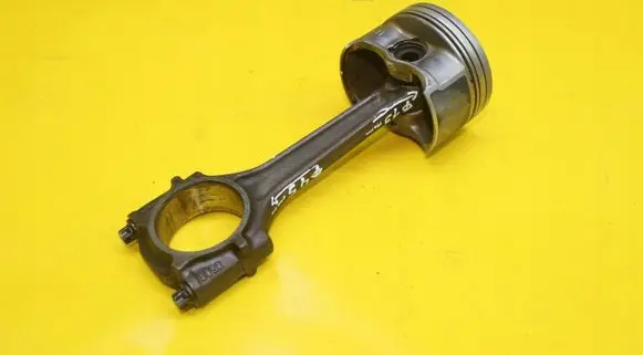Audi A3 S3 8P Piston with connecting rod
