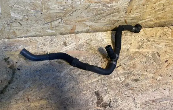 Mercedes-Benz C W204 Engine coolant pipe/hose A2048308496 CT128389 66705A1P