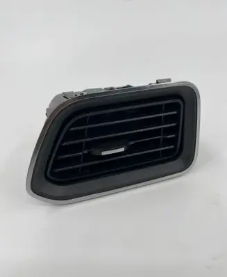 Renault Master III Dashboard side air vent grill/cover trim 687517173R 687518035R