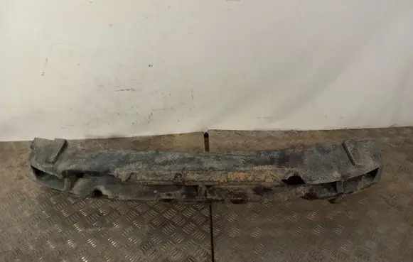 Nissan Qashqai Rear bumper foam support bar 
