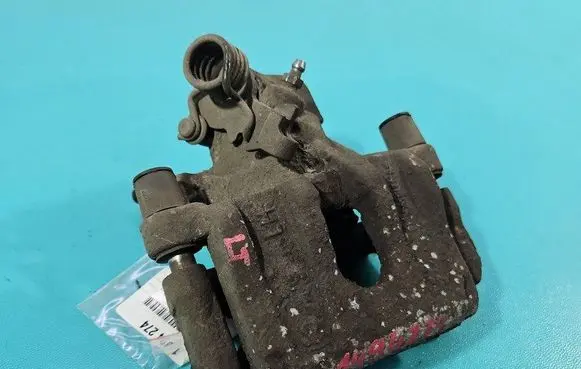 Rear brake caliper