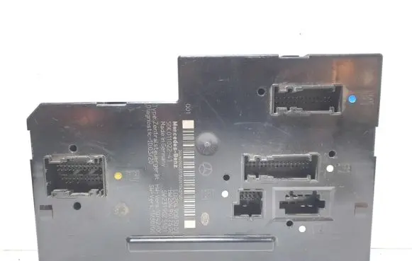 Mercedes-Benz C W204 Comfort/convenience module 5DK01102241