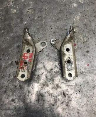 Volkswagen Polo IV 9N3 Engine bonnet/hood hinges 6Q0823302BBILI 6Q0823301B