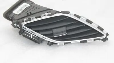 Hyundai i40 Dash center air vent grill 974103Z0004X
