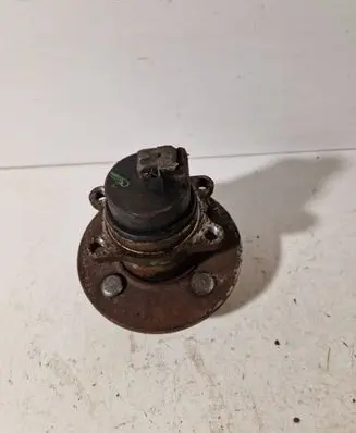 Hyundai i10 Rear wheel hub 919251C000
