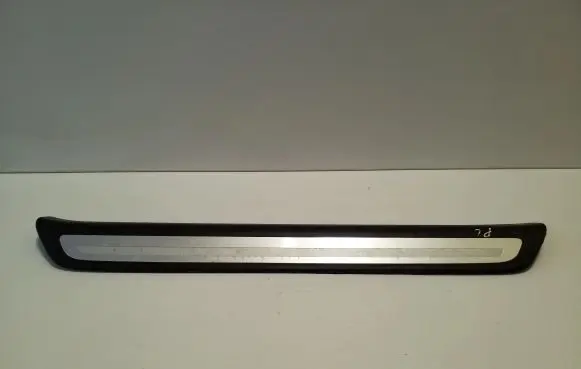 Audi Q3 8U Front sill trim cover 8U0853373A