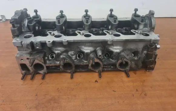 Hyundai Tucson JM Engine head 2211127750