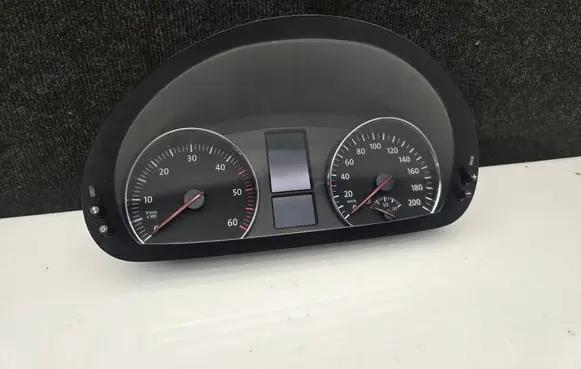Volkswagen Crafter Speedometer (instrument cluster) HVW9064465321 A9064481221 2E0920840P