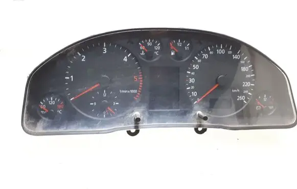 Audi A4 S4 B5 8D Speedometer (instrument cluster) 8D0919880M