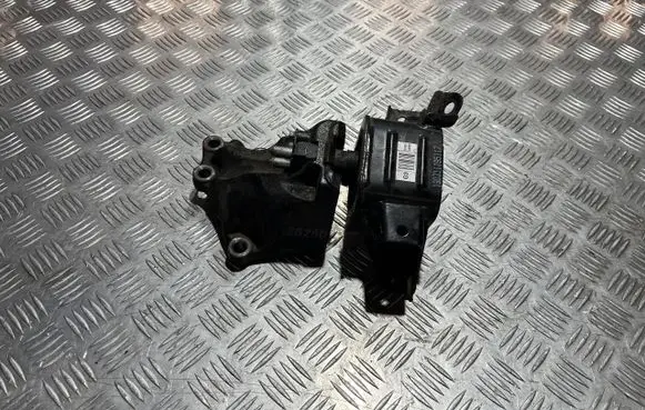 Hyundai Kona I Engine mount vacuum valve 21830-G4000