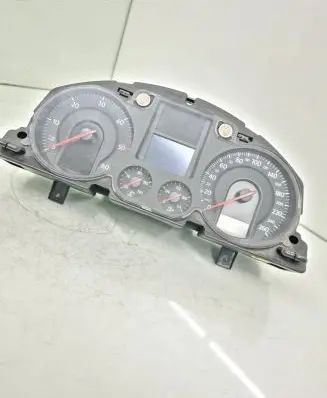 Volkswagen PASSAT B6 Speedometer (instrument cluster) A2C53145550 3145550