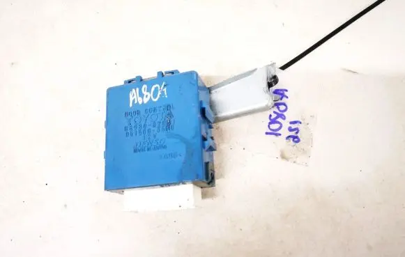 Toyota Yaris Door control unit/module 8598052051 85980-52051