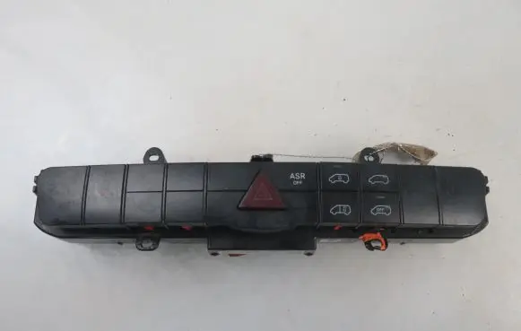 Mercedes-Benz Vito Viano W639 Hazard light switch A6398700110 A6398701110
