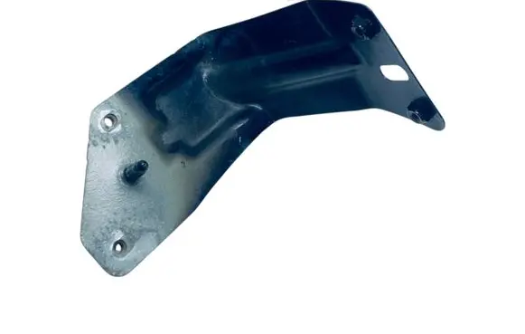 Seat Altea XL Fender mounting bracket 5P0821136